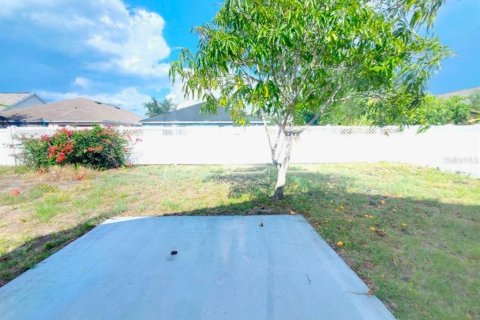 House in Ruskin, Florida 3 bedrooms, 115.01 sq.m. № 2111947 - photo 20