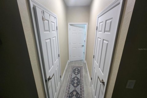 Villa ou maison à louer à Lehigh Acres, Floride: 3 chambres, 151.43 m2 № 2156477 - photo 6