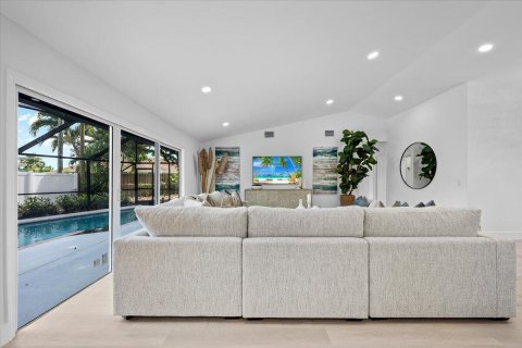 Villa ou maison à vendre à Tequesta, Floride: 3 chambres, 155.8 m2 № 2437736 - photo 4
