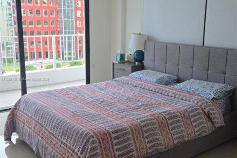 Снять в аренду кондоминиум в Майами, Флорида 2 спальни, 84.91м2, № 1932345 - фото 18