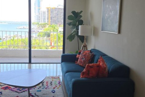 Снять в аренду кондоминиум в Майами, Флорида 2 спальни, 84.91м2, № 1932345 - фото 9