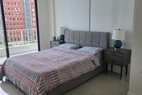 Снять в аренду кондоминиум в Майами, Флорида 2 спальни, 84.91м2, № 1932345 - фото 14