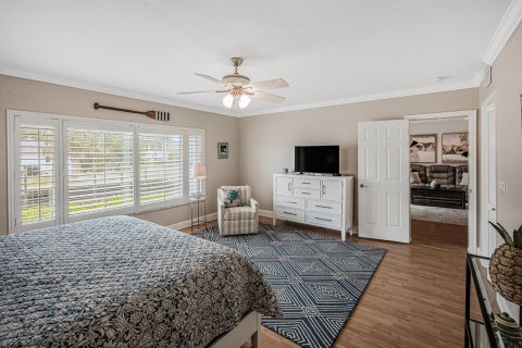 Condo in Stuart, Florida, 2 bedrooms № 2247062 - photo 18