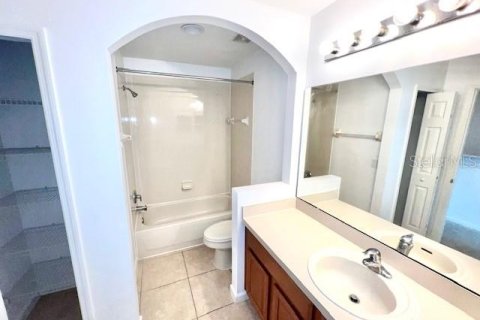 Adosado en alquiler en Orlando, Florida, 3 dormitorios, 137.87 m2 № 1819531 - foto 23