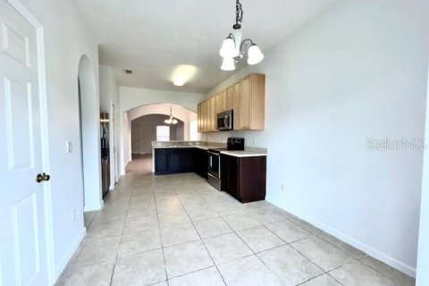 Adosado en alquiler en Orlando, Florida, 3 dormitorios, 137.87 m2 № 1819531 - foto 2