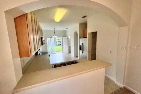 Adosado en alquiler en Orlando, Florida, 3 dormitorios, 137.87 m2 № 1819531 - foto 5