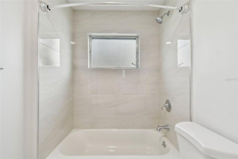 Casa en venta en Saint Petersburg, Florida, 3 dormitorios, 107.77 m2 № 1843477 - foto 20