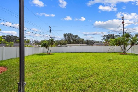Casa en venta en Saint Petersburg, Florida, 3 dormitorios, 107.77 m2 № 1843477 - foto 28