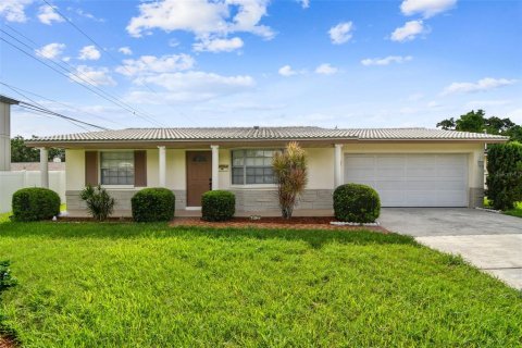 Casa en venta en Saint Petersburg, Florida, 3 dormitorios, 107.77 m2 № 1843477 - foto 2
