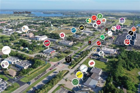 Propiedad comercial en alquiler en Lake Placid, Florida, 580.45 m2 № 1901692 - foto 2