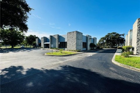 Propiedad comercial en alquiler en Lake Placid, Florida, 580.45 m2 № 1901692 - foto 3