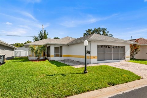 House in Haines City, Florida 2 bedrooms, 124.95 sq.m. № 2349722