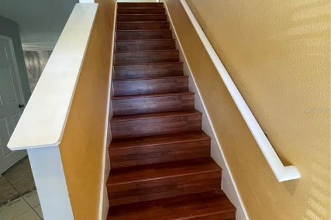 Touwnhouse à louer à Orlando, Floride: 3 chambres, 173.91 m2 № 2109666 - photo 3