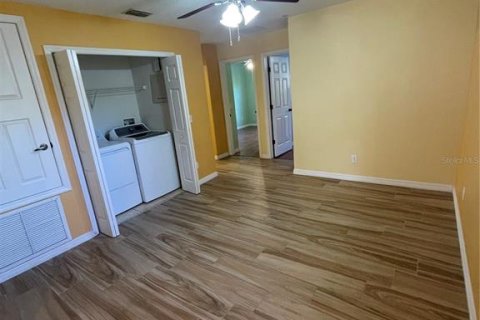 Touwnhouse à louer à Orlando, Floride: 3 chambres, 173.91 m2 № 2109666 - photo 8