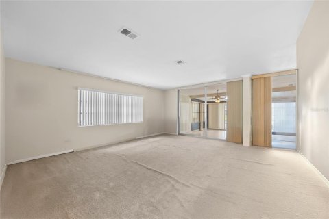 Casa en venta en Orlando, Florida, 3 dormitorios, 141.21 m2 № 1912586 - foto 21
