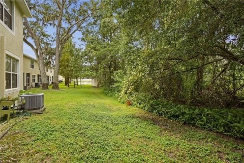 Townhouse in Tampa, Florida 2 bedrooms, 157.56 sq.m. № 2393491 - photo 22