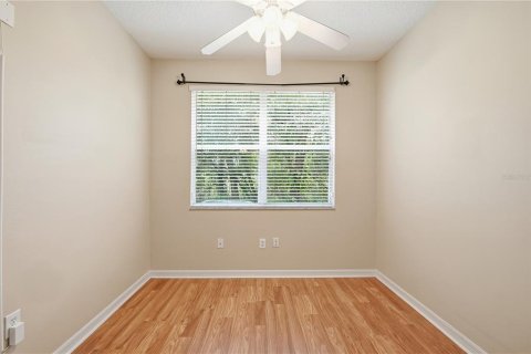 Townhouse in Tampa, Florida 2 bedrooms, 157.56 sq.m. № 2393491 - photo 11