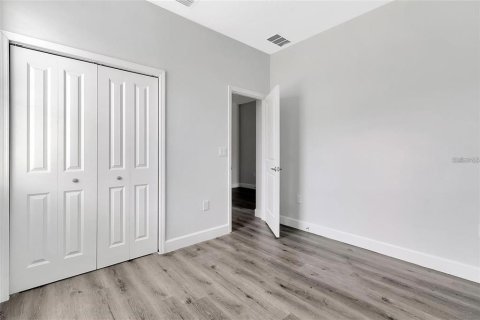 Apartment in Port Charlotte, Florida 3 bedrooms, 128.11 sq.m. № 1754885 - photo 7