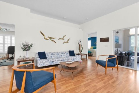 Купить виллу или дом в Гудзон, Флорида 5 комнат, 174.47м2, № 2148910 - фото 7