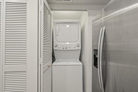 Condominio en venta en Safety Harbor, Florida, 2 dormitorios, 81.75 m2 № 1916798 - foto 13