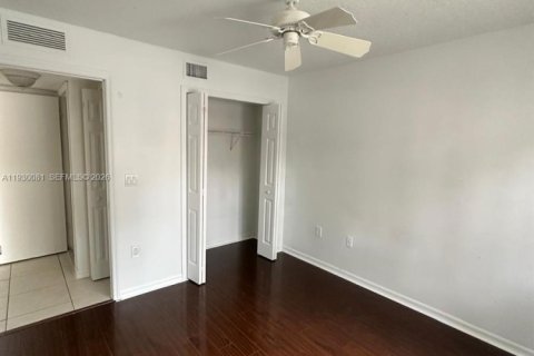 Condo in Homestead, Florida, 2 bedrooms  № 2041050 - photo 5