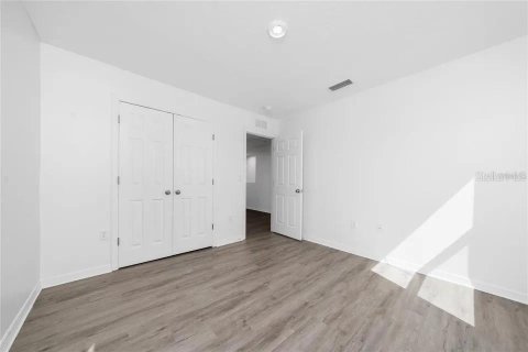 Casa en venta en Winter Haven, Florida, 5 dormitorios, 280.75 m2 № 1911176 - foto 19