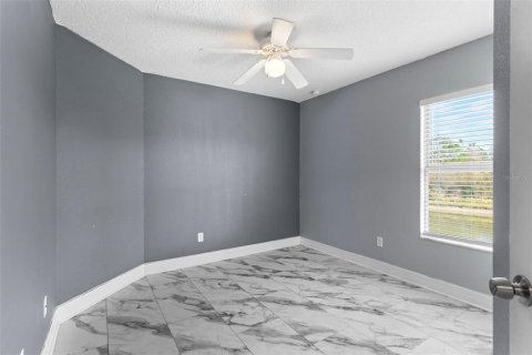 Casa en venta en Mulberry, Florida, 3 dormitorios, 214.7 m2 № 1575243 - foto 20