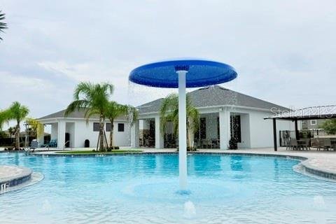 House in Davenport, Florida 4 bedrooms, 151.71 sq.m. № 2230865 - photo 26