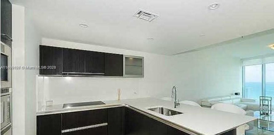 Condo à Sunny Isles Beach, Floride, 1 chambre  № 1859652