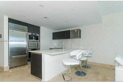 Copropriété à louer à Sunny Isles Beach, Floride: 1 chambre, 80.08 m2 № 1859652 - photo 3
