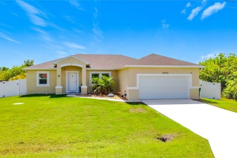 Villa ou maison à Port Charlotte, Floride 3 chambres, 162.11 m2 № 2127221