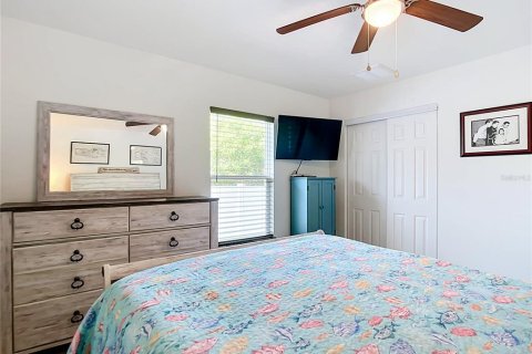 House in Port Charlotte, Florida 3 bedrooms, 162.11 sq.m. № 2127221 - photo 28