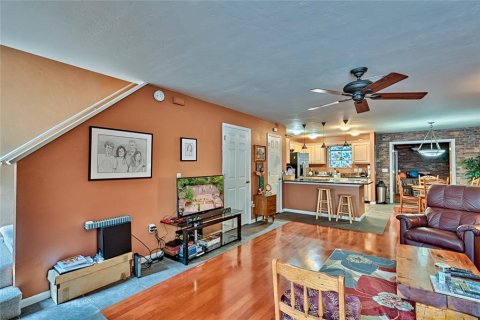 Adosado en venta en Gainesville, Florida, 2 dormitorios, 130.06 m2 № 1248066 - foto 5