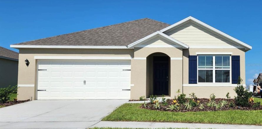 House in Haines City, Florida 3 bedrooms, 155.33 sq.m. № 1914378