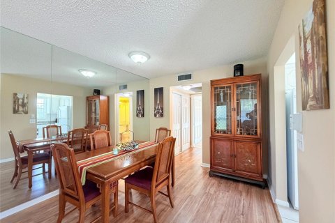 Copropriété à vendre à Deerfield Beach, Floride: 1 chambre, 65.59 m2 № 2084581 - photo 2