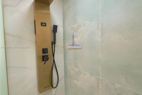 Снять в аренду кондоминиум в Санни-Айлс-Бич, Флорида 1 спальня, 66.89м2, № 2005668 - фото 11