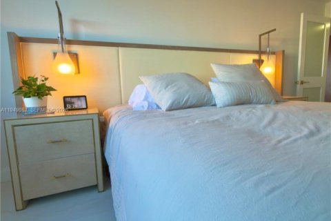 Снять в аренду кондоминиум в Санни-Айлс-Бич, Флорида 1 спальня, 66.89м2, № 2005668 - фото 13