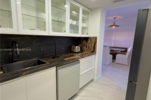 Снять в аренду кондоминиум в Санни-Айлс-Бич, Флорида 1 спальня, 66.89м2, № 2005668 - фото 17