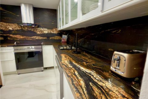 Снять в аренду кондоминиум в Санни-Айлс-Бич, Флорида 1 спальня, 66.89м2, № 2005668 - фото 18