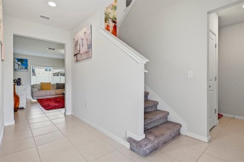 Villa ou maison à louer à Wesley Chapel, Floride: 5 chambres, 242.94 m2 № 2435115 - photo 14
