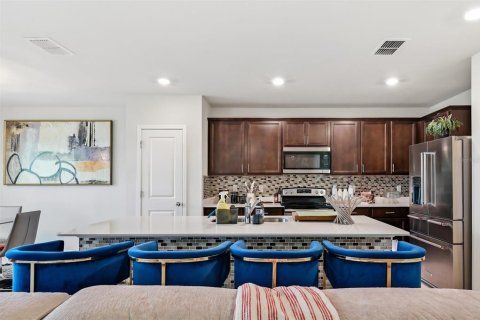 Villa ou maison à louer à Wesley Chapel, Floride: 5 chambres, 242.94 m2 № 2435115 - photo 23