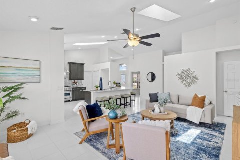 Villa ou maison à vendre à New Port Richey, Floride: 3 chambres, 175.4 m2 № 2113280 - photo 4