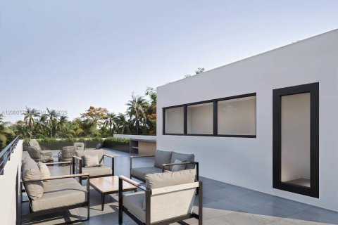 Touwnhouse à vendre à Miami, Floride: 4 chambres, 256.04 m2 № 2169510 - photo 7