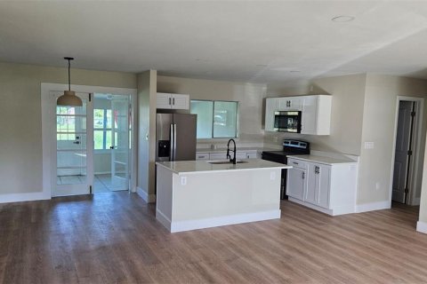 Casa en venta en North Fort Myers, Florida, 3 dormitorios, 130.9 m2 № 1915280 - foto 24