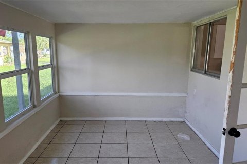 Casa en venta en North Fort Myers, Florida, 3 dormitorios, 130.9 m2 № 1915280 - foto 21