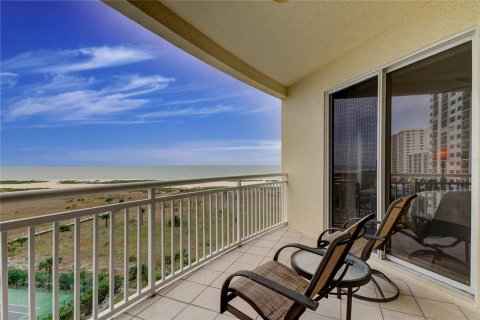 Condo in Clearwater, Florida, 2 bedrooms  № 2394353 - photo 2