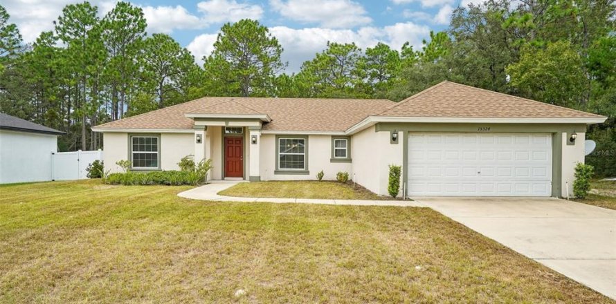 Villa ou maison à Ocala, Floride 3 chambres, 154.22 m2 № 2405292