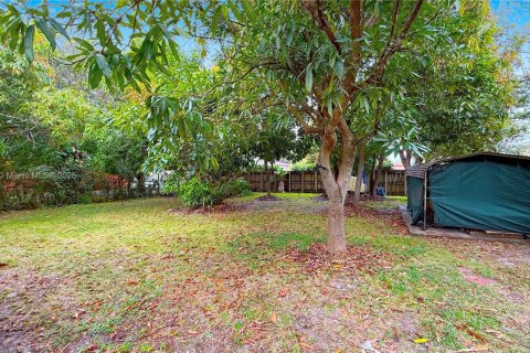 Casa en venta en North Miami, Florida, 3 dormitorios, 132.2 m2 № 1857027 - foto 4