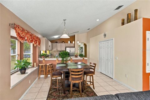 Casa en venta en Orlando, Florida, 4 dormitorios, 195.28 m2 № 2384225 - foto 28