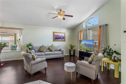 Casa en venta en Orlando, Florida, 4 dormitorios, 195.28 m2 № 2384225 - foto 5